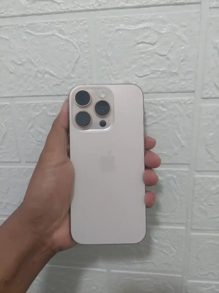 Iphone 16 pro 256 bypas  wifo only