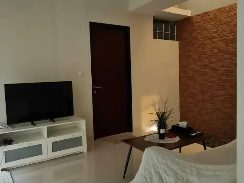 Dijual cepat dan murah rumah cantik siap huni di Bintaro