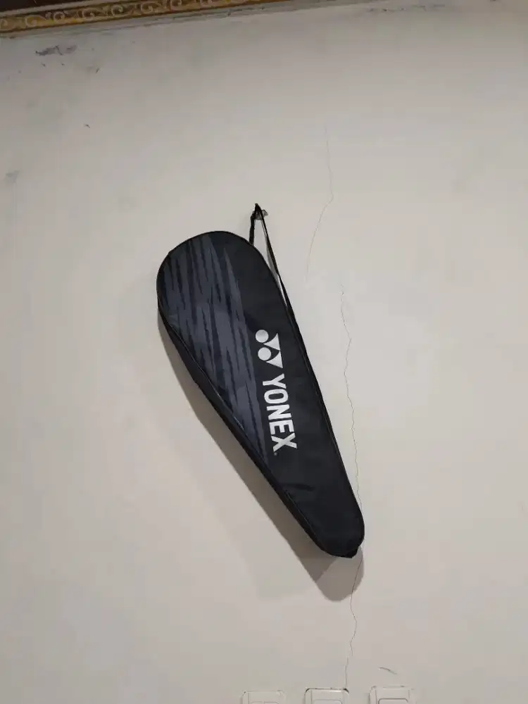 Raket Yonex Astrox 9100 Tour