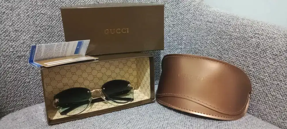Kacamata Gucci Preloved