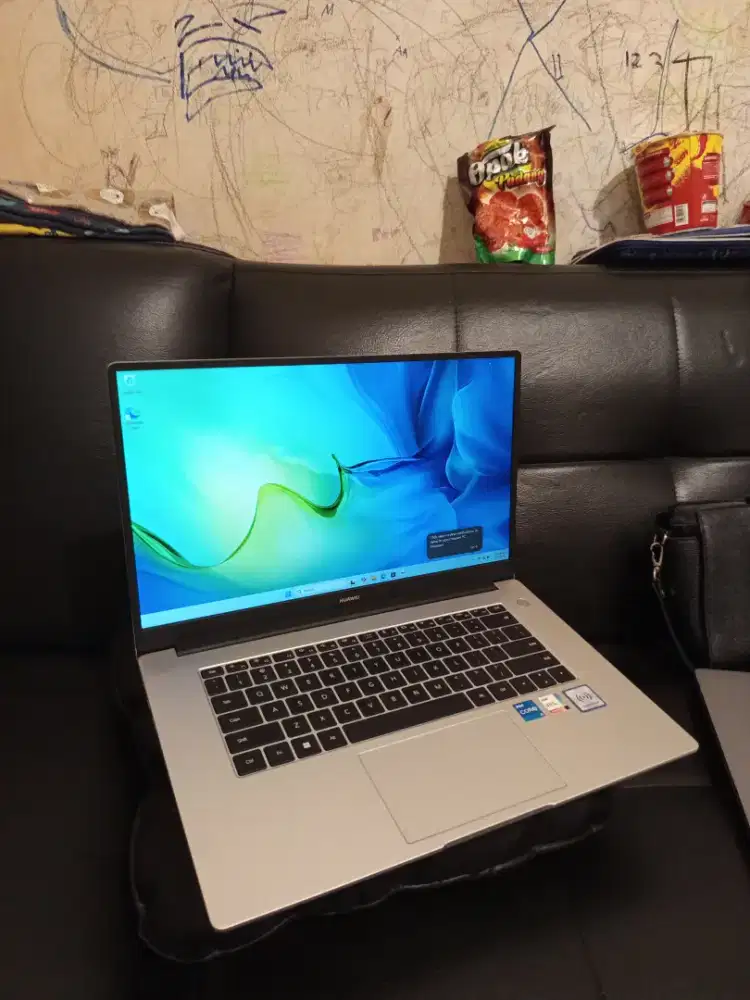 Laptop huawei matebook 2022 core i5 gen 11 no minus