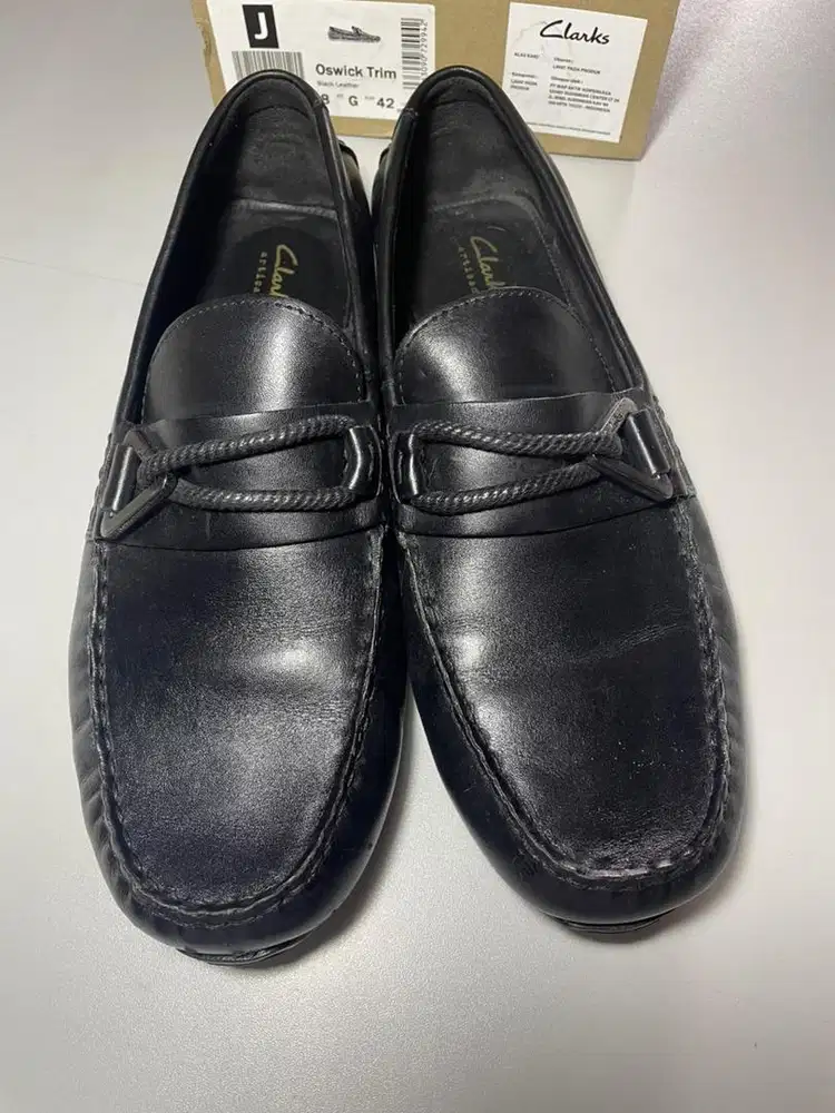 JUAL SEPATU CLARKS OSWICK TRIM UKURAN 8 USA