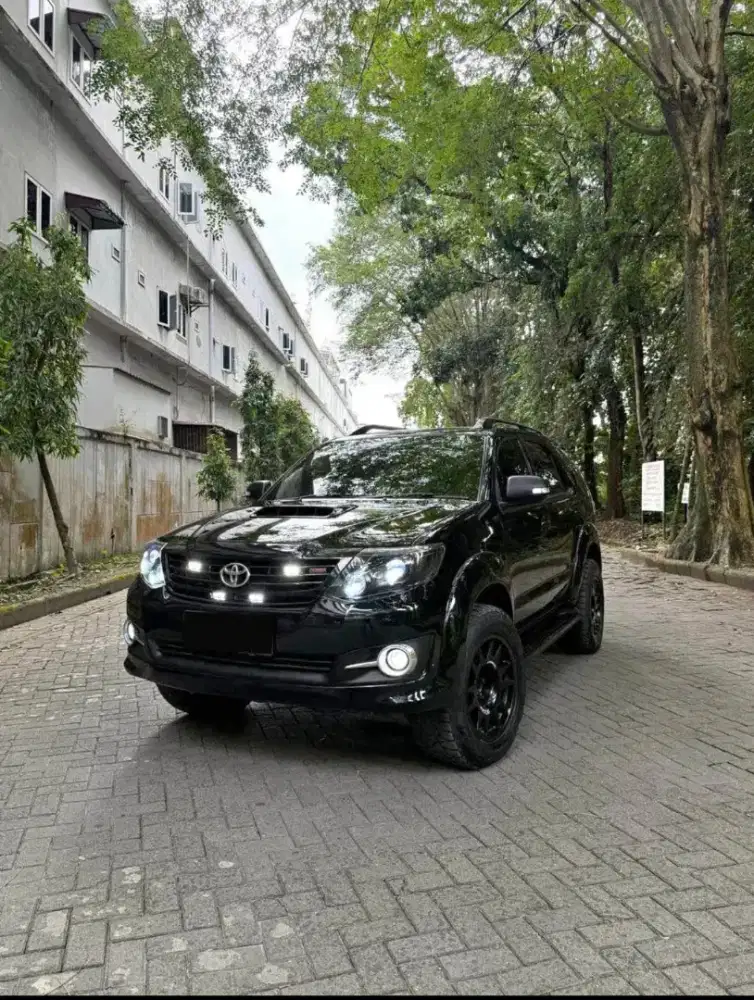 FORTUNER VNT TRD DIESEL 2014
