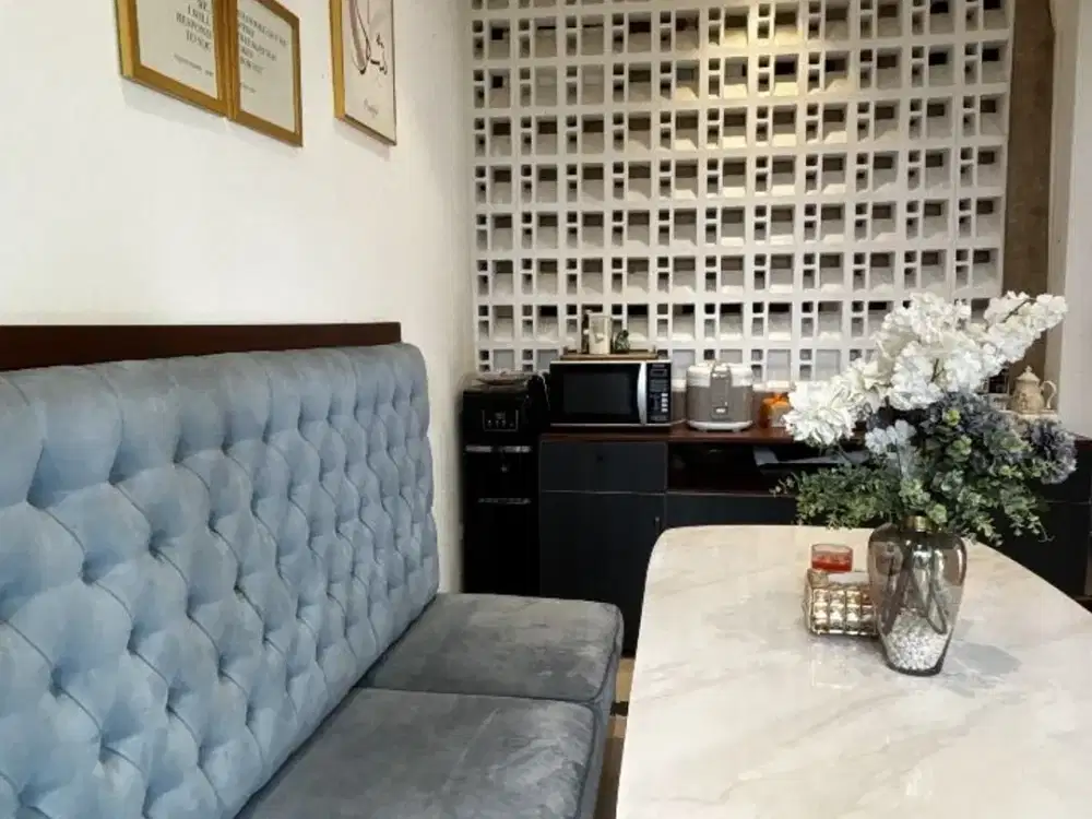 Dijual Rumah Posisi Hook &  Fully Furnished di Rempoa, Tangerang Selatan