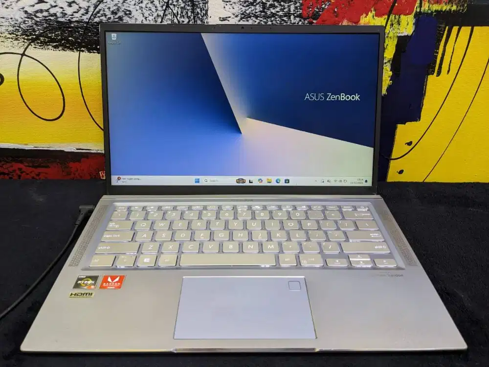 Laptop Asus ZenBook UX431DA AMD Ryzen 5 3500U Backlit Slim Mulus