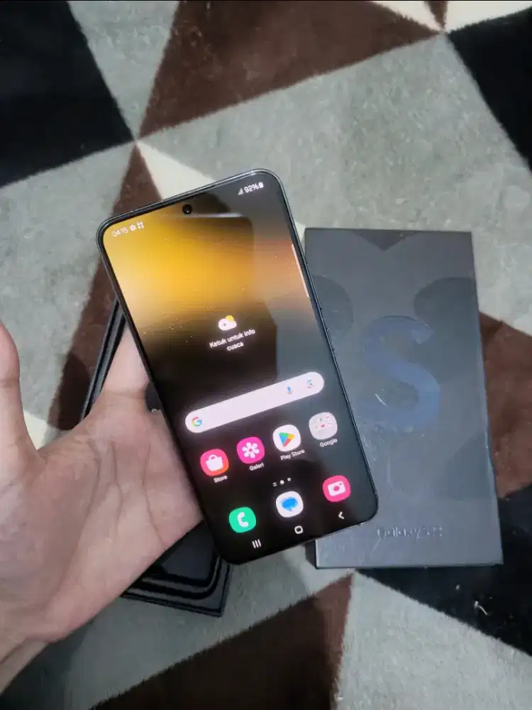 Samsung galaxy S22 5G 8/256 sein Fullset