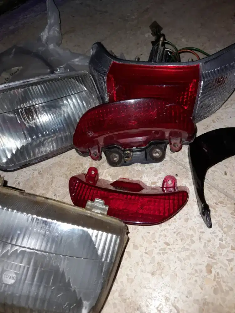 Jual borongan stop lampu astrea grqnd