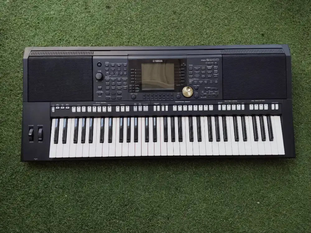 Keyboard Yamaha PSR-S950