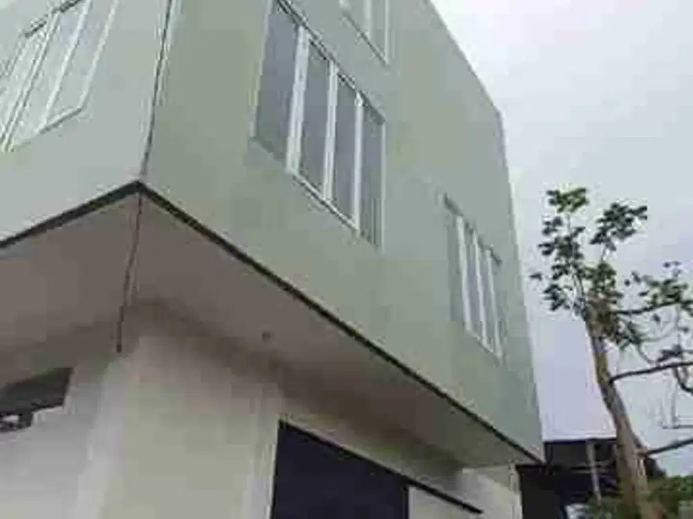 Gedung Baru Tebet Parkir Luas