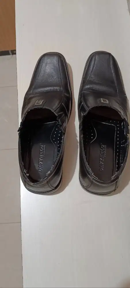Sepatu kulit asli merk Davynelo seiken minus tapak krn pemakaian 19k