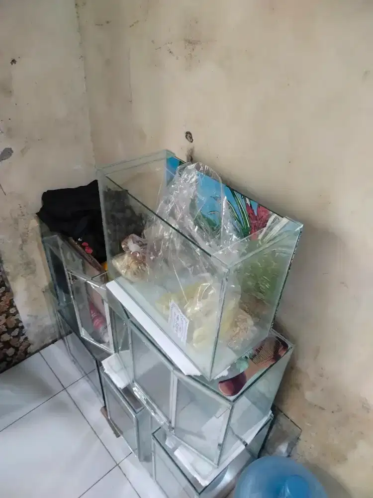 Jual Aquarium panjang 50, lebar 30,tinggi 40