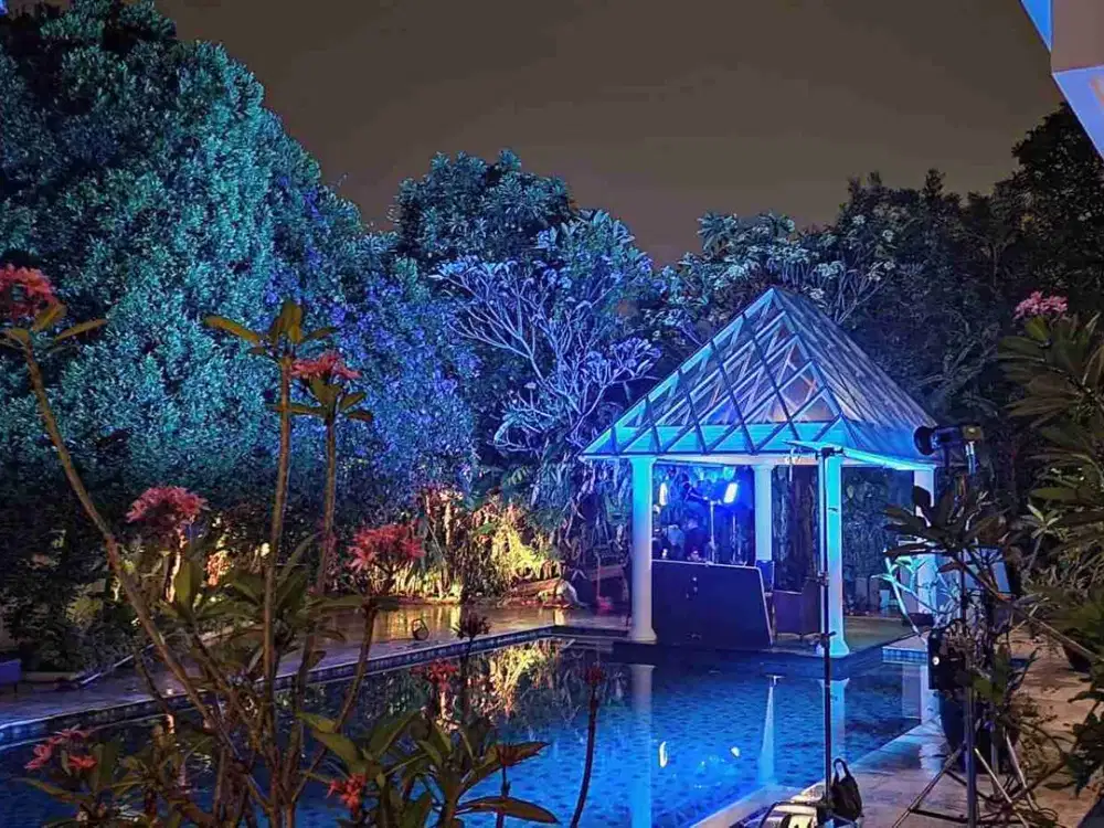 Di jual cepat rumah villa cinere mas