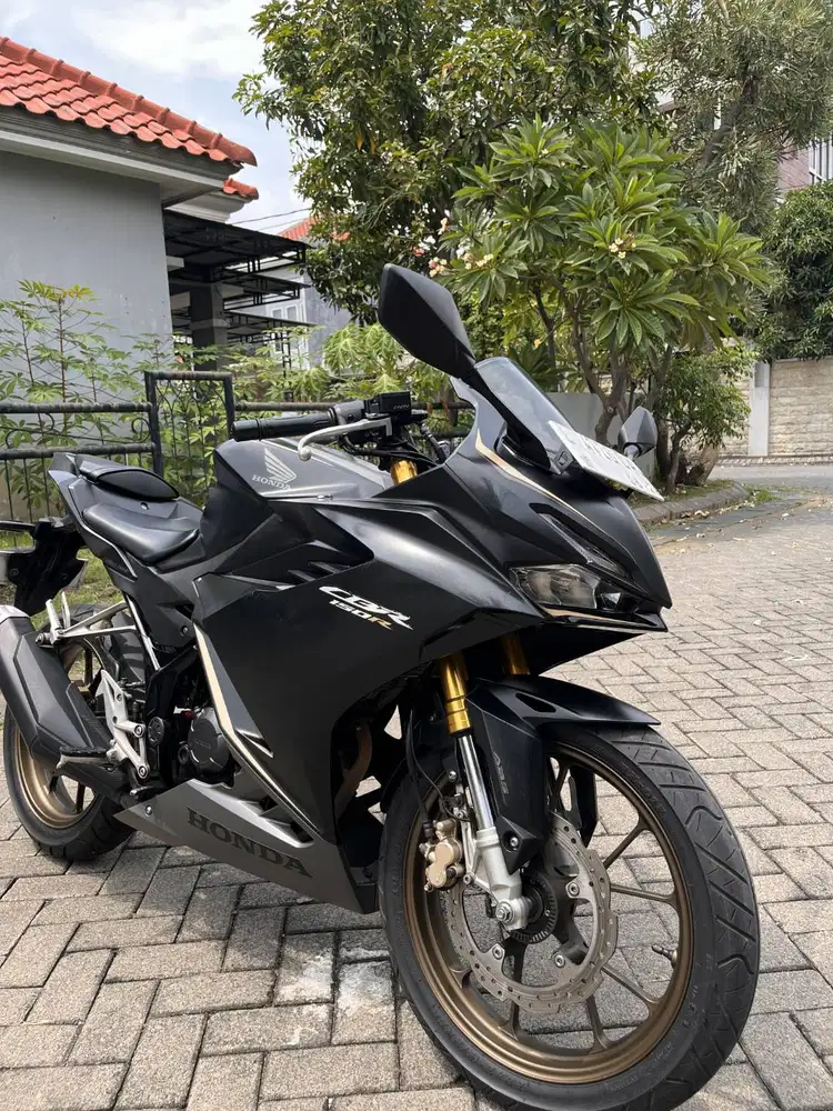 CBR 150R 2023 LIKE NEW (SEPERTI BARU)