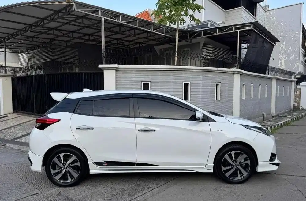 Toyota Yaris 2021 Bensin
