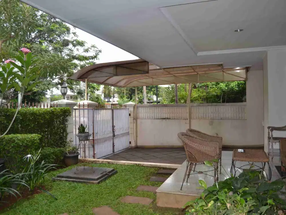 Dibawah NJOP, Rumah dijual di Pondok Indah Jakarta Selatan