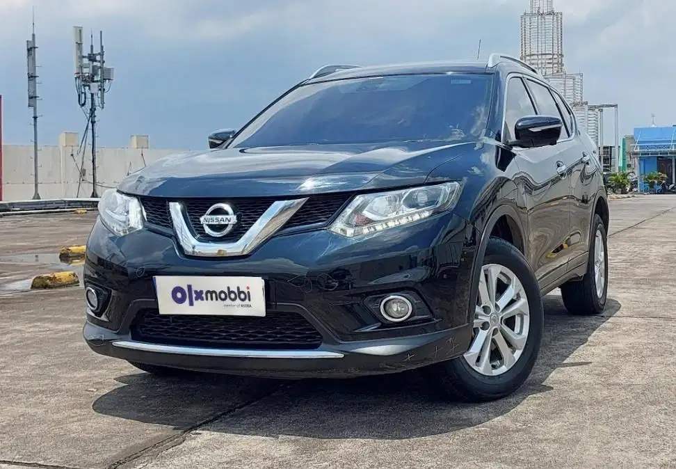 TDP 8,JT Nissan X-Trail 2.0 Bensin-AT Hitam 2017