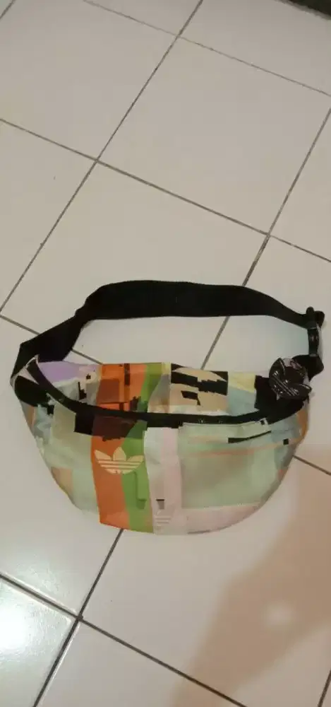 tas slingbah adidas