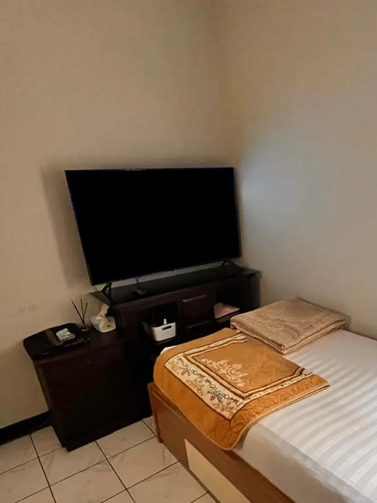 TV LED SMART SAMSUNG 50 inch UA50TU8000 (layar hidup mati/protek)