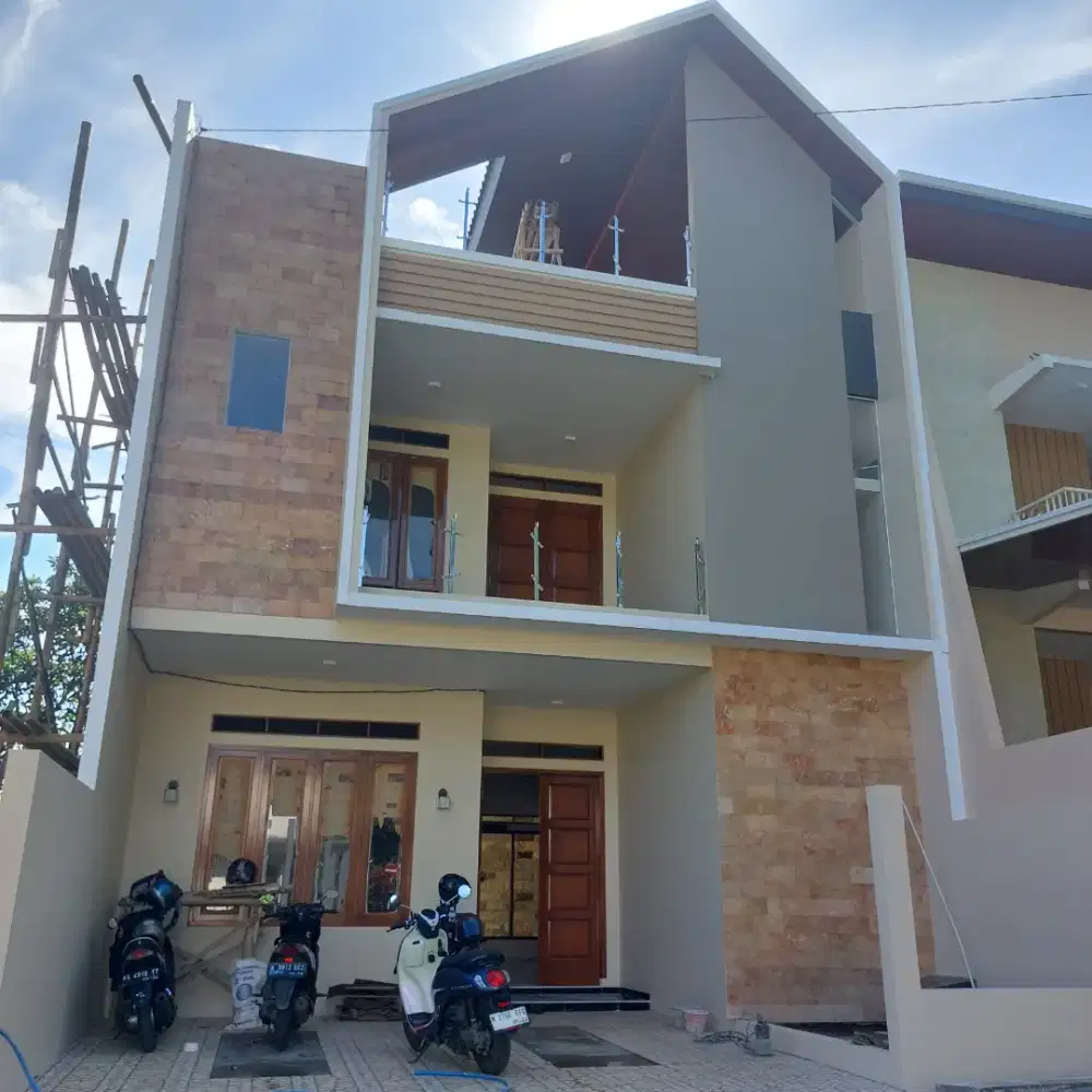 Dijual villa bangunan baru daerah agro kusuma batu