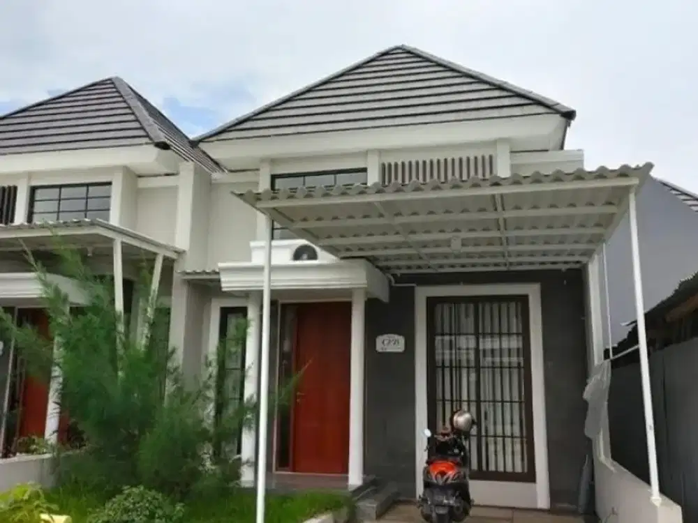 Rumah dijual murah di bwh hrg  pasar Perum Amartha Safira Sepande Sda