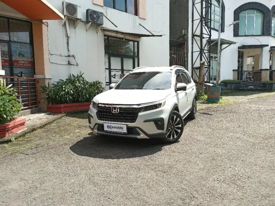 Like New - HONDA BRV 1.5 PRESTIGE SENSING A/T 2023 PUTIH