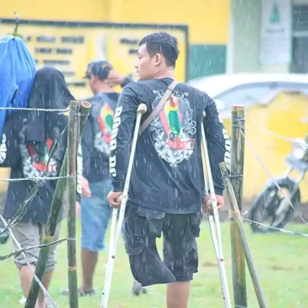 Cari pekerjaan apa saja.