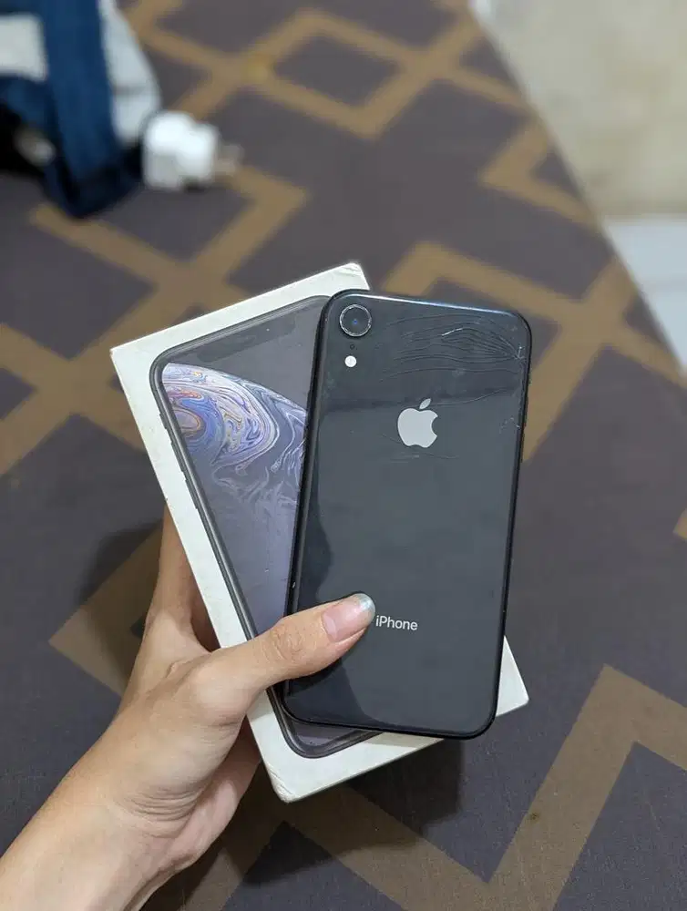 IP XR 128GB BLACK EX INTER