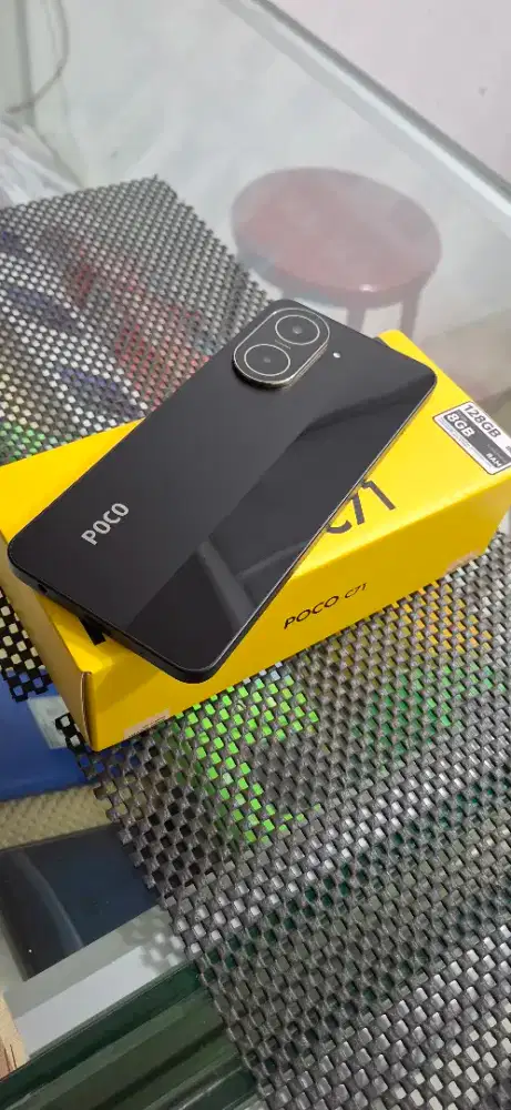 Poco c71 ram 8/128 lengkap sebulan pakai