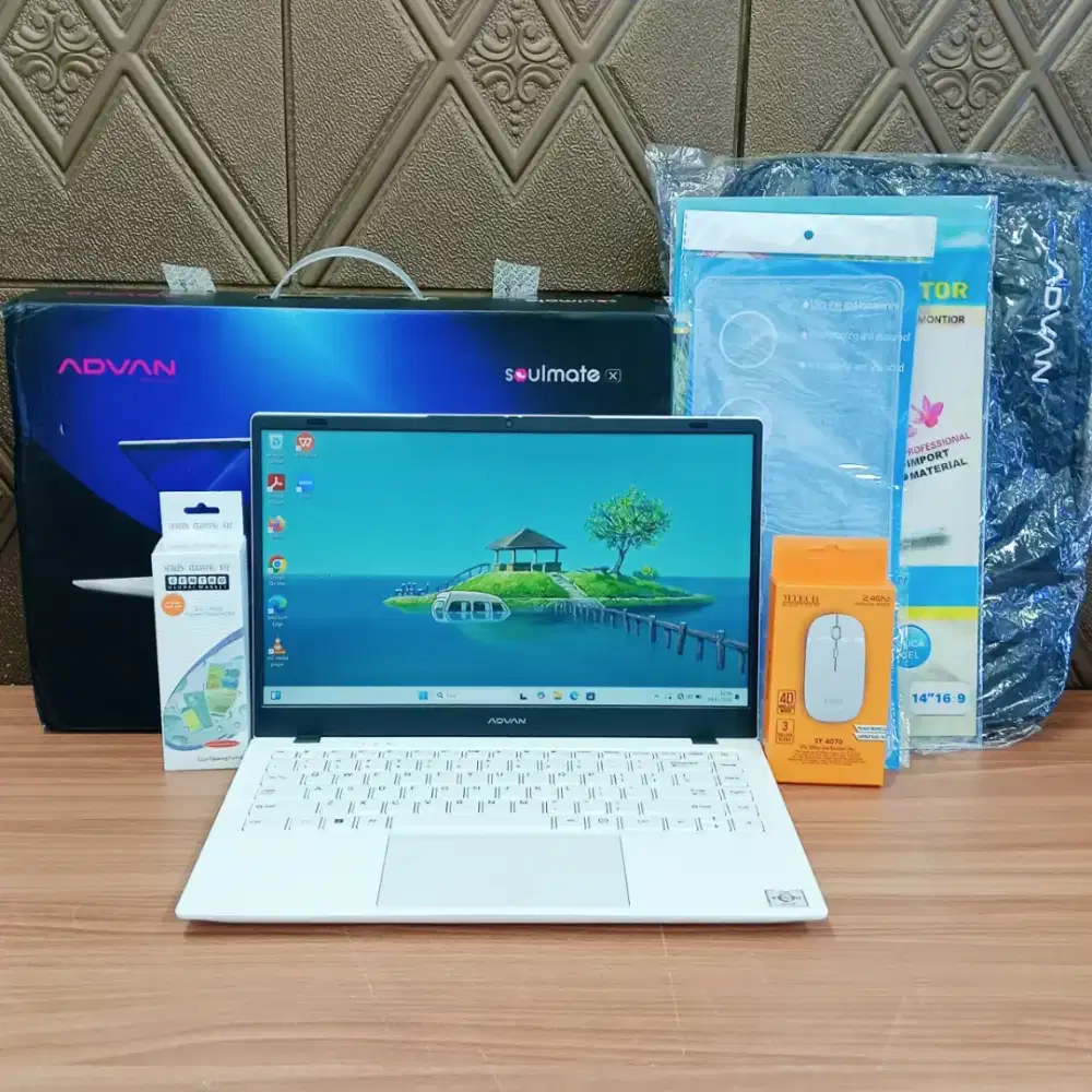 ADVAN SOUKMATE X AMD ATHLON SILVER 3020E RADEON VEGA 3  8GB/SSD128GB