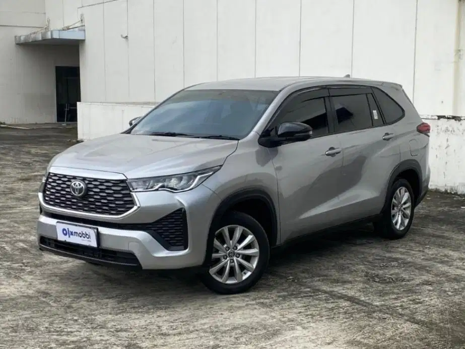 Like New Toyota Kijang Innova 2.0 Zenix V CVT Bensin-AT 2022 LBAS