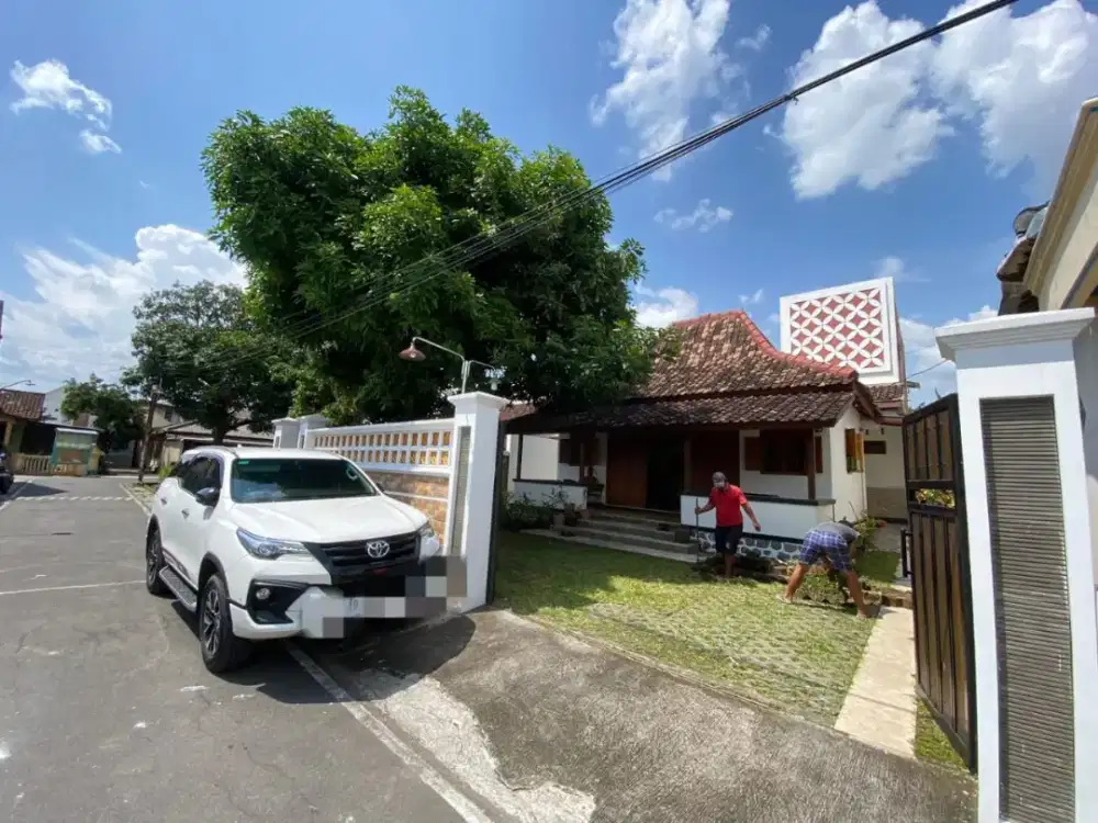Rumah Joglo Etnik Cantik Paulan Colomadu