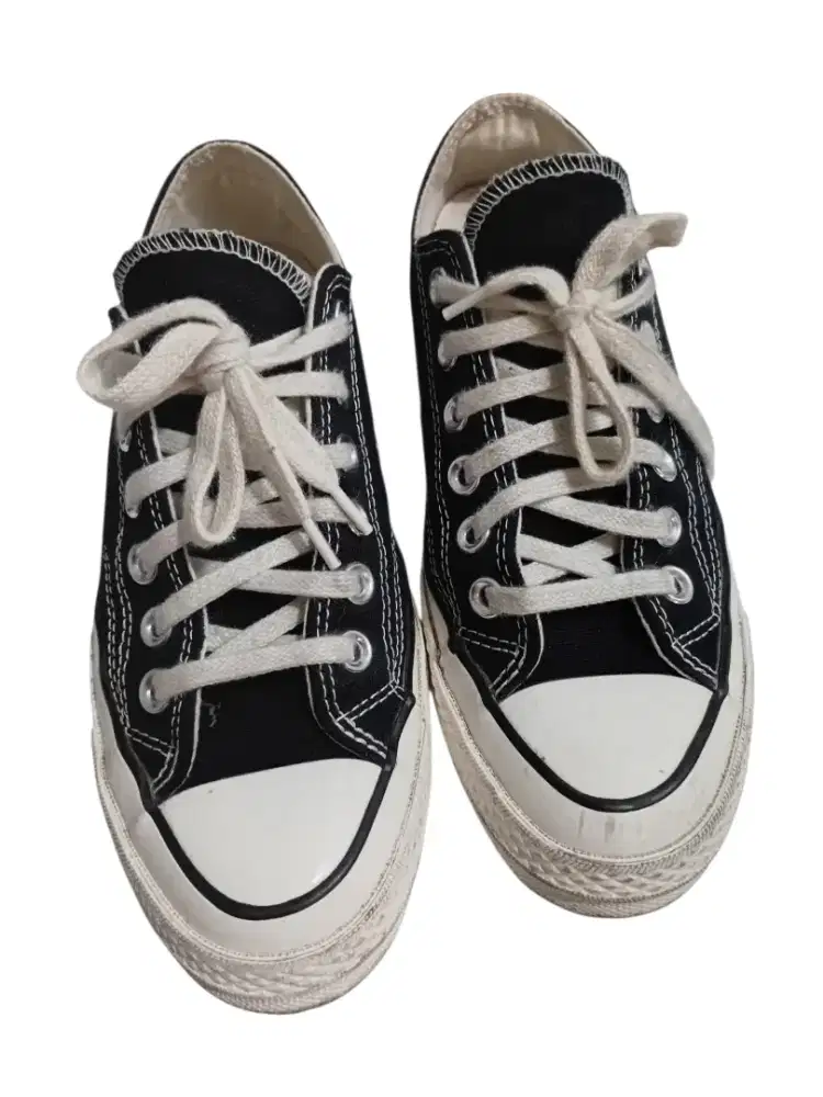 Sepatu Converse Unisex Chuck 70 OX