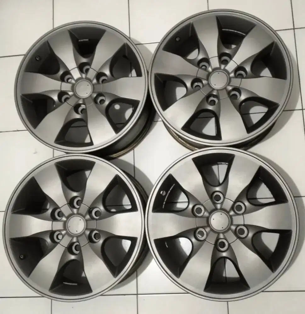 Velg copotan Fortuner ring 16