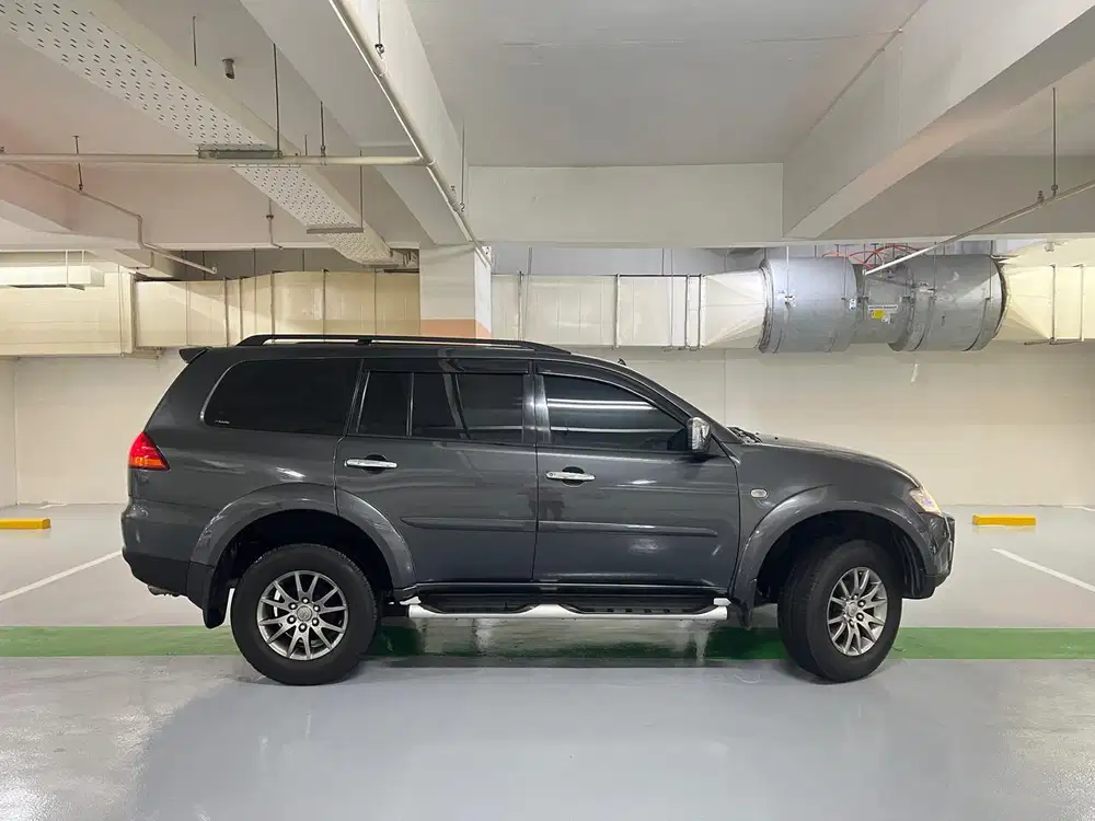 Mitsubishi Pajero Sport 2010 Bensin