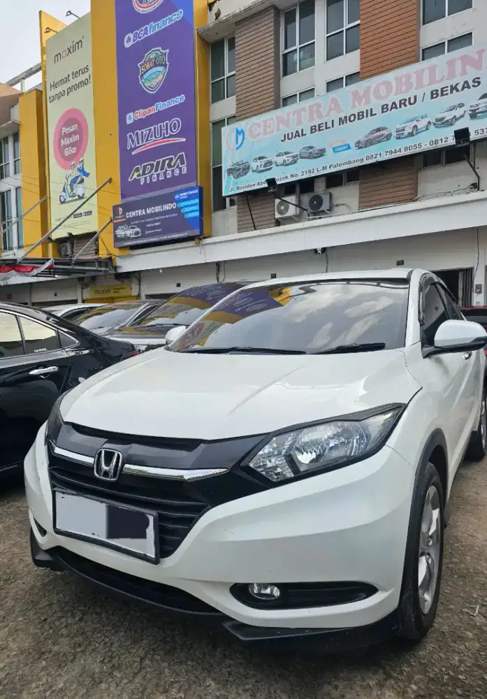 HRV E CVT matic 2017 istimewa dp 25 jt