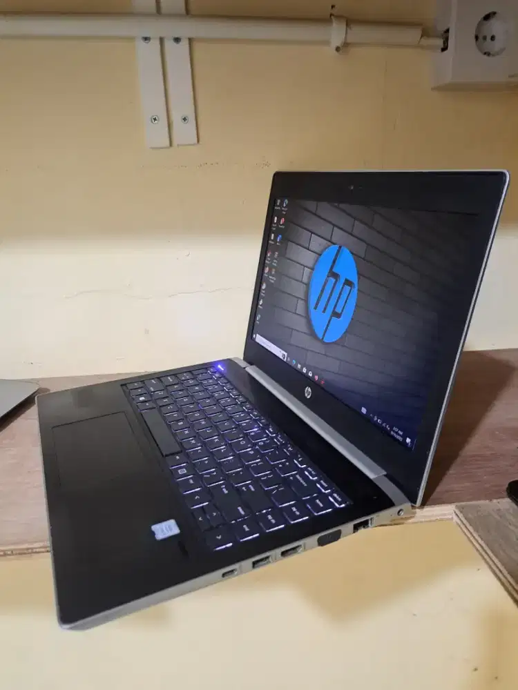 Hp Probook 430 G5 Core i5-8350U Coffeelyke Gen 8 Ram 8Gb SSD 128Gb
