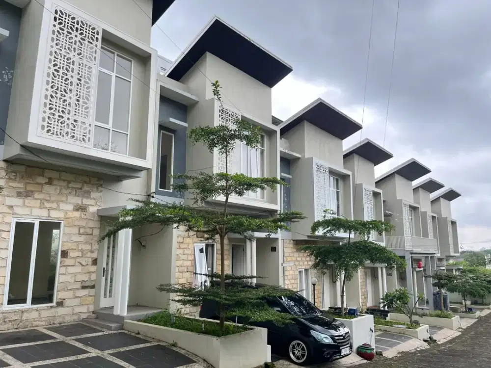 Villa Strategis Kota Wisata Batu Dekat BNS Cocok Untuk Keluarga atau Bisnis