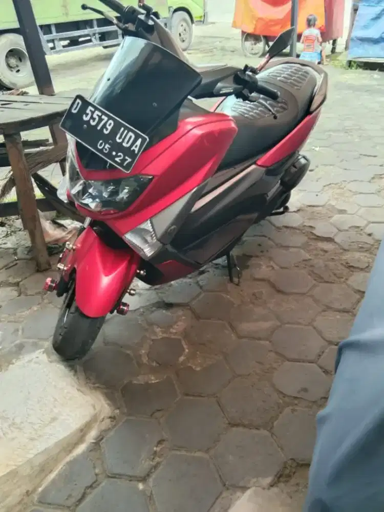 Nmax non abs 2017 a/n sendiri istimewa