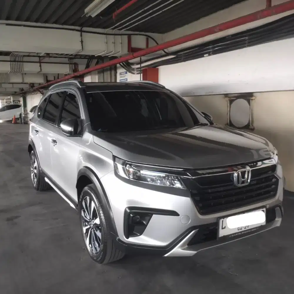 Honda BR-V Prestige Sensing 1.5 A/T 2022 Promo Dp 20 JT