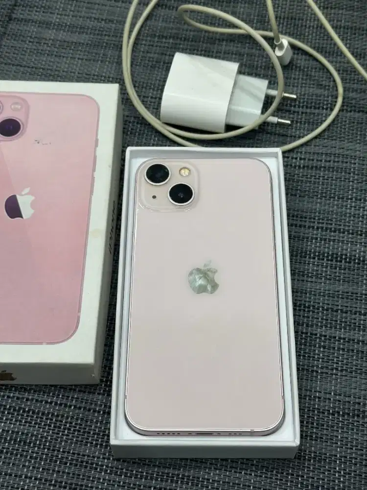 Second iPhone 13 256gb INTER All Operator
Fullset