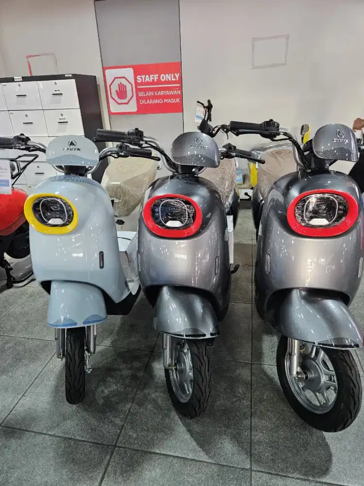 EXOTIC VARILUX PRO‼️
MUWURAHH ‼️
Rp.4,999 
Rusak ganti baru‼️