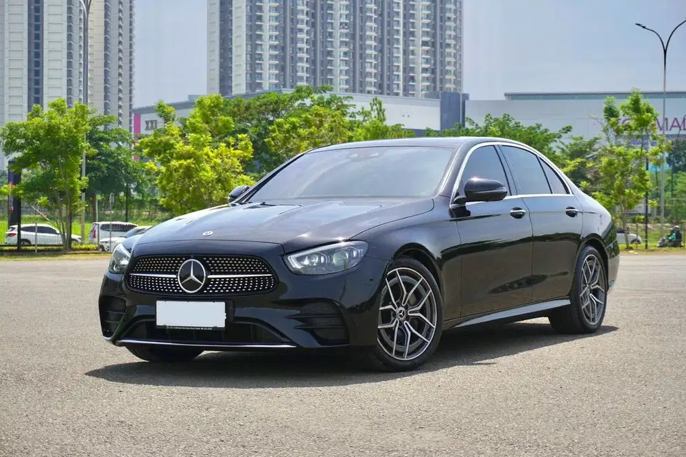 Mercedes Benz  E300 AMG Facelift W213 2021 Hitam Promo Akhir Tahun