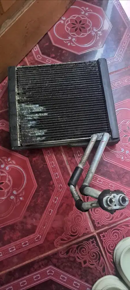 Disk brake dan evaporator bekas veloz 2018