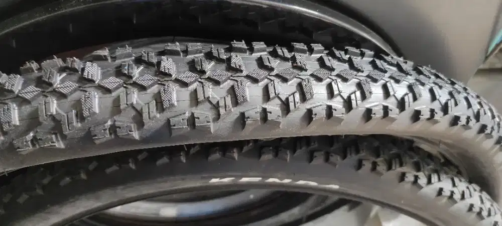 Ban Kenda 29 x 225 Baru. Sepasang