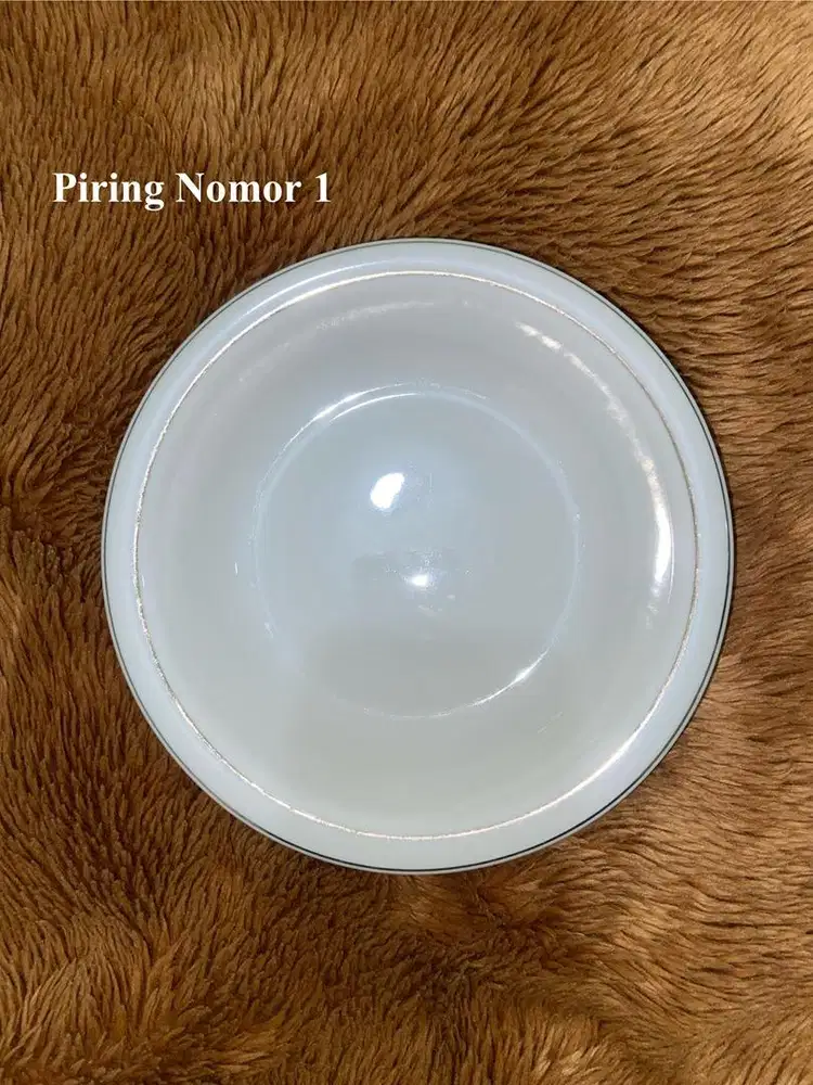 Piring Porselen JIM Porcelainware 18,5 cm Baru