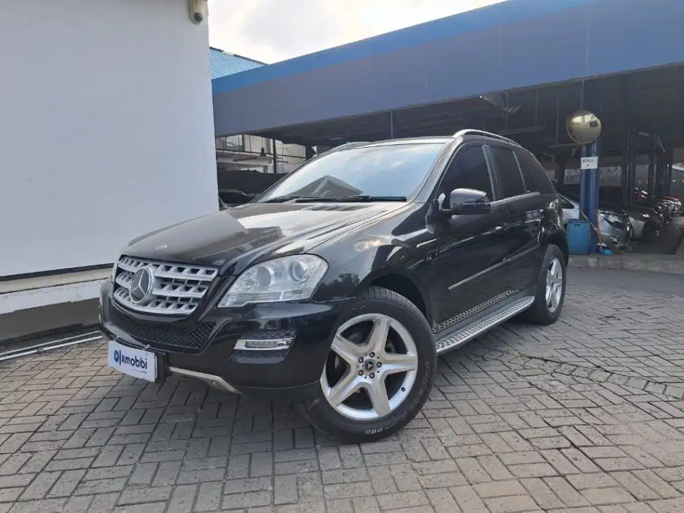 LOW DP Mercedes-Benz ML350 3.5 Bensin-AT 2010 PJE