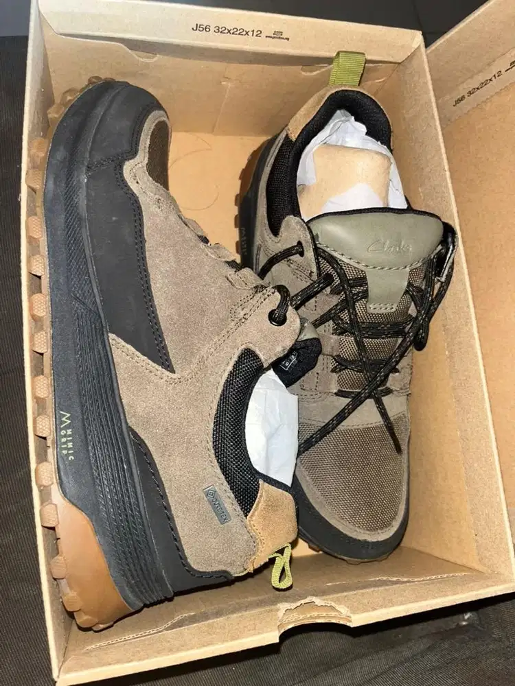 Dijual Sepatu Clarks second