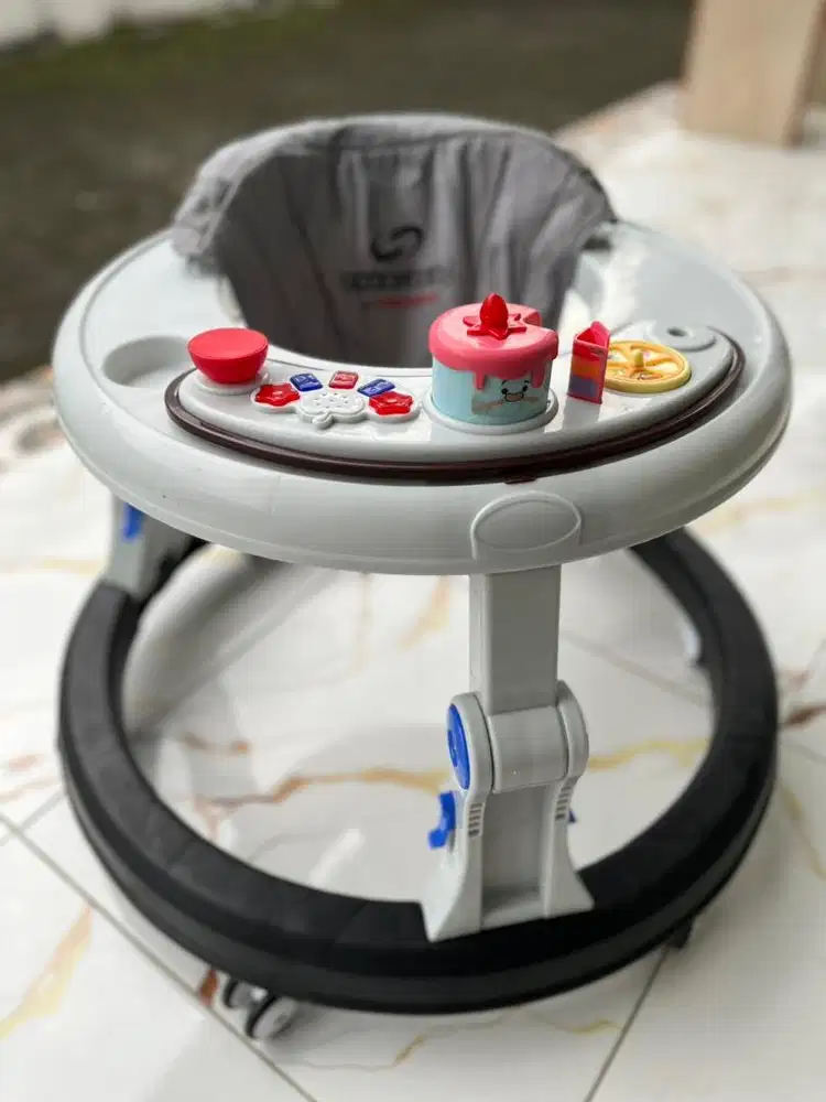 baby walker tanot kereta bantu jalan bayi
