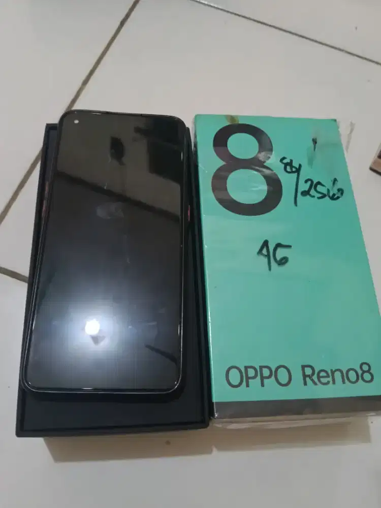 Oppo Reno 8 Ram 8/256