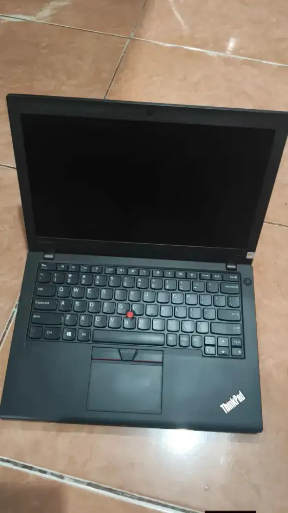 Lenovo thinkpad x270
